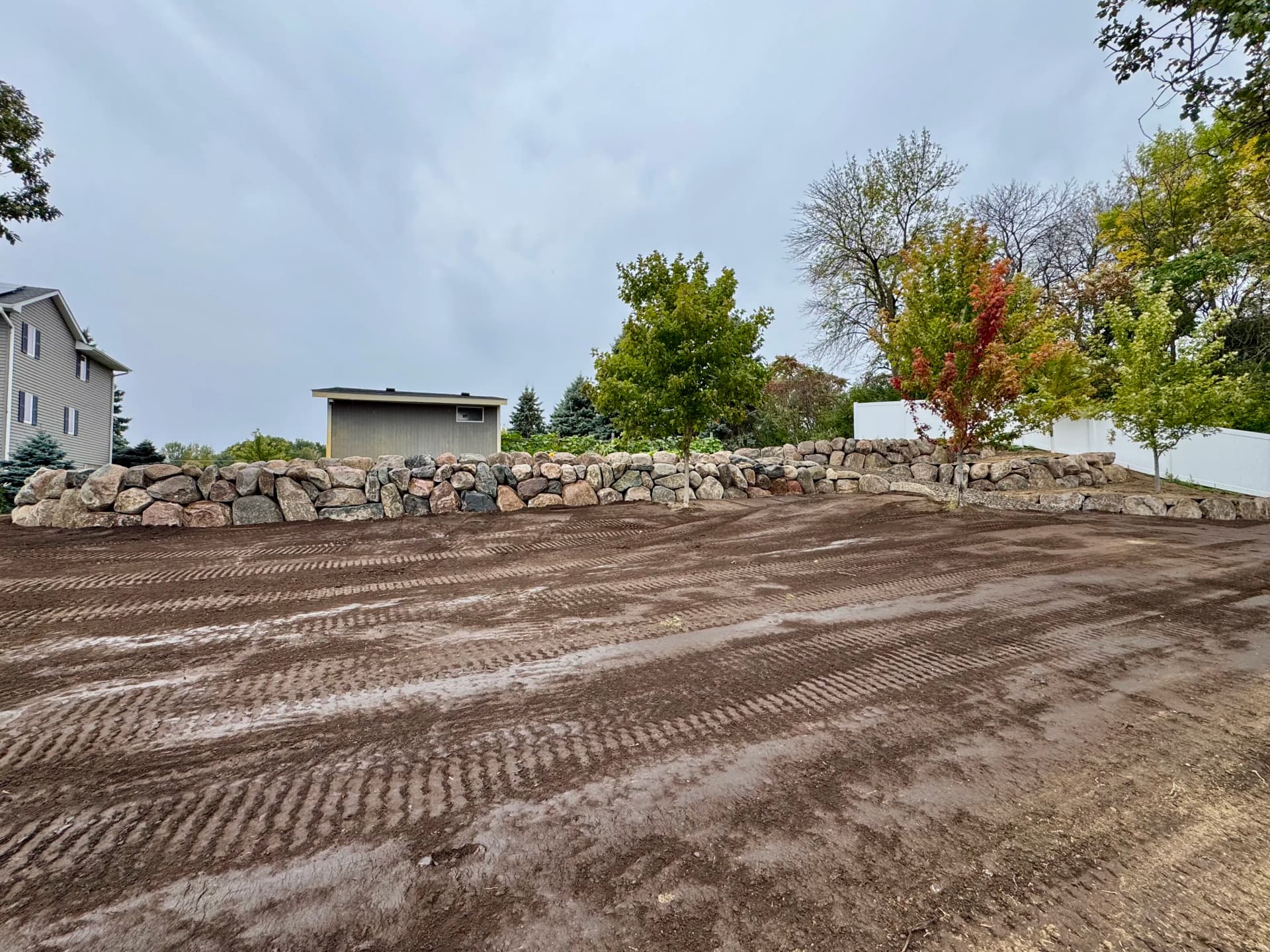 Gallery photos for Boulder Retaining Walls Done Right in Victoria: Image #9
