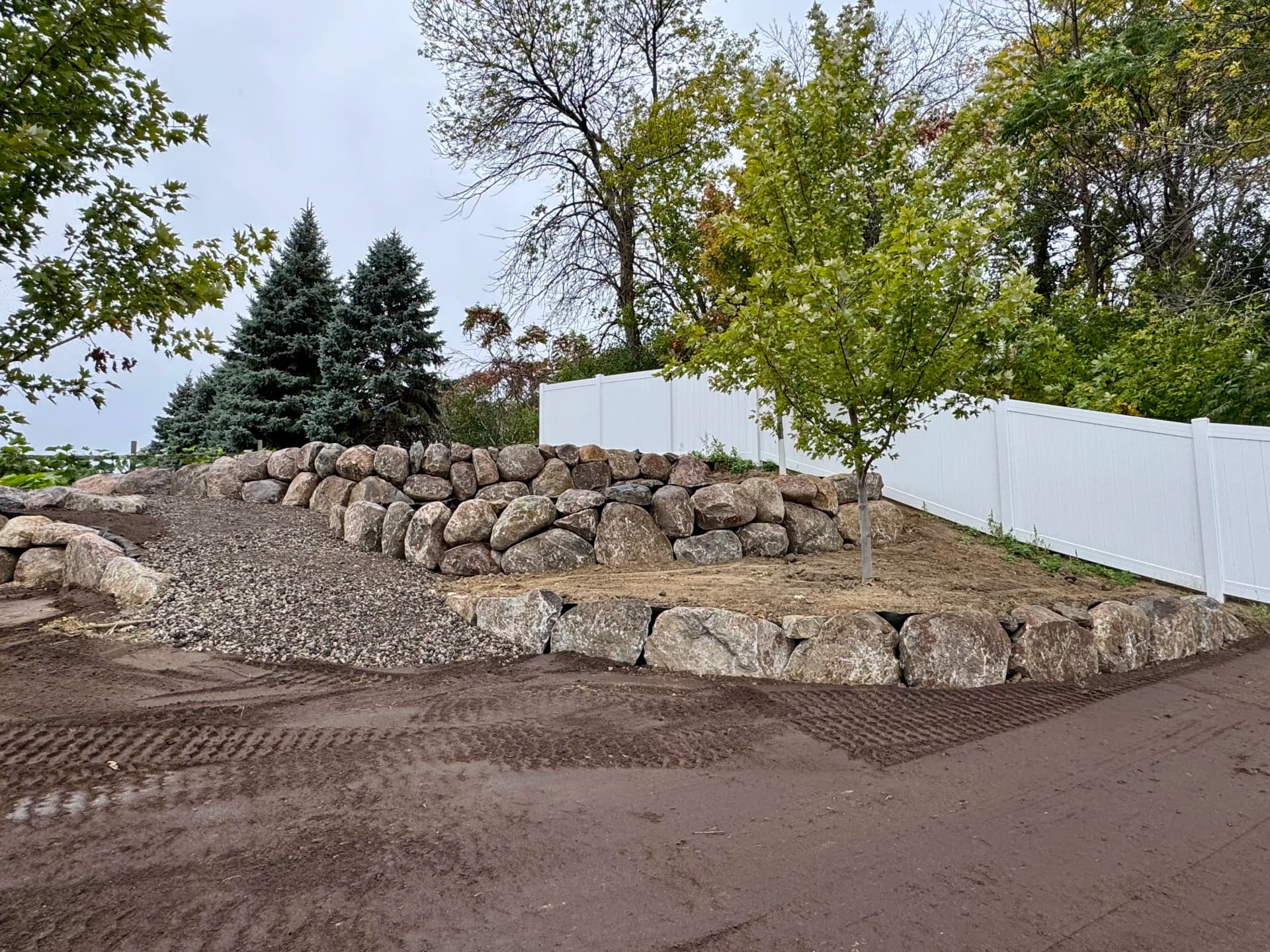 Gallery photos for Boulder Retaining Walls Done Right in Victoria: Image #5